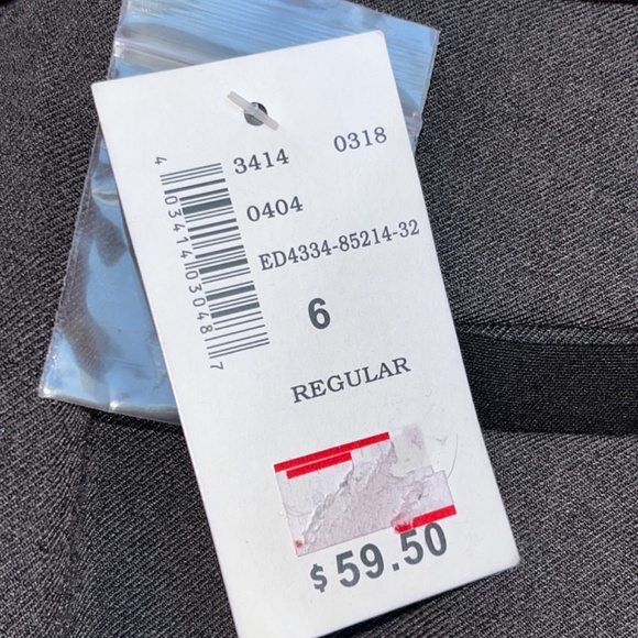 Ricki's "Universal" 6 R boot-cut pants in grey with black waistband. - Picture 7 of 16